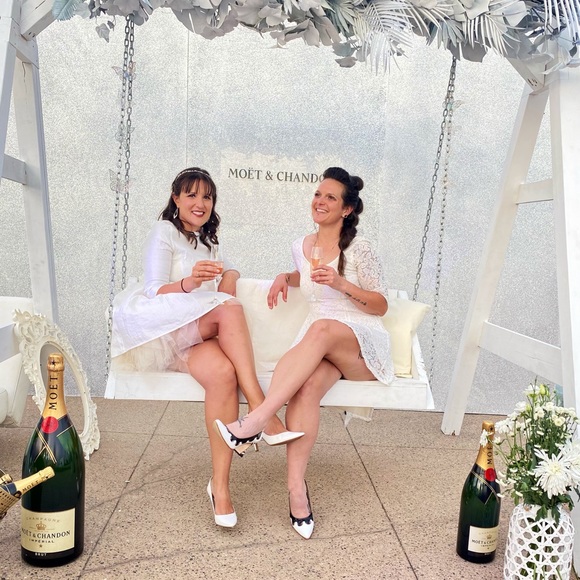 Meet your Posher, Erin - Picture 2 of 4